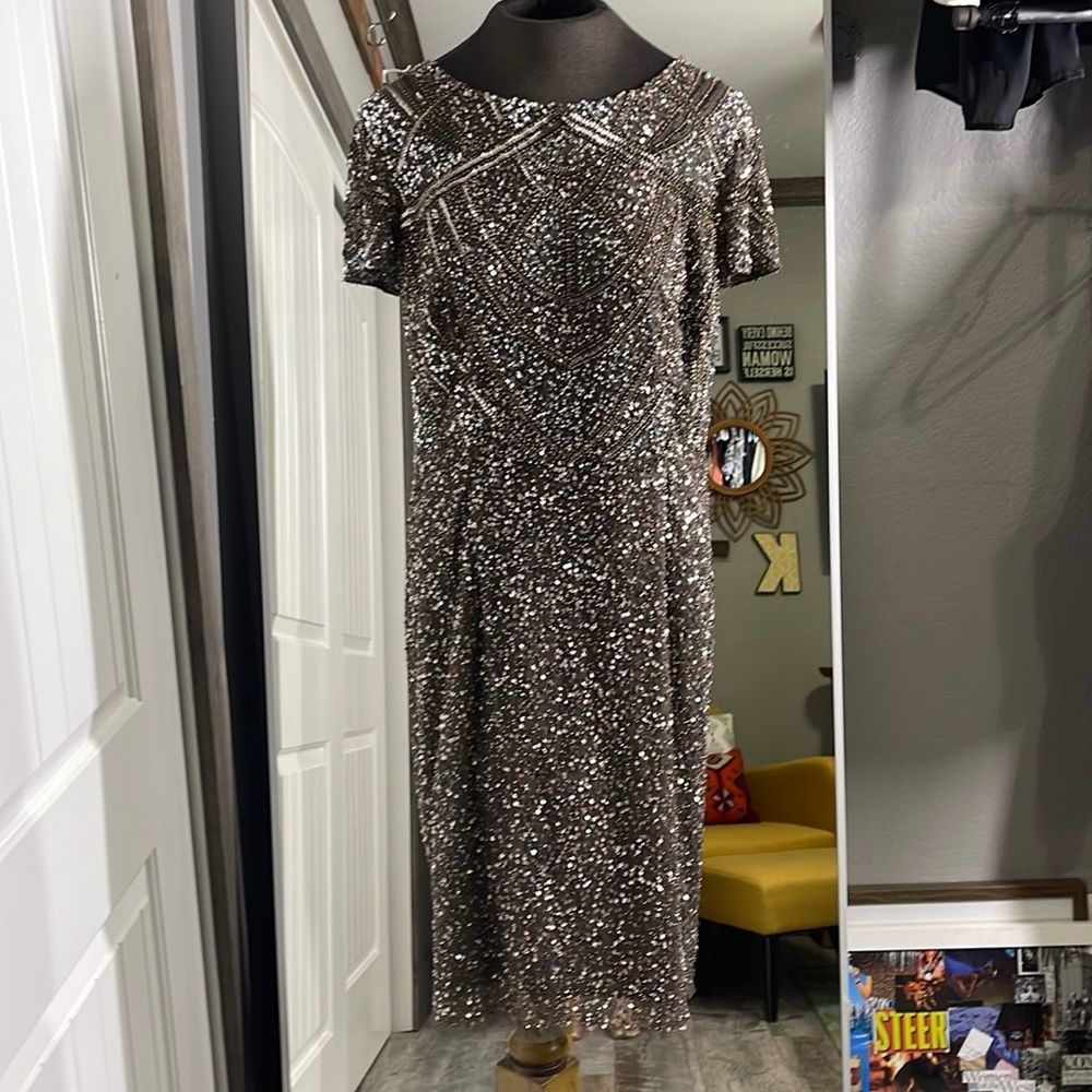 Adrianna Papell sequin midi dress Size: 16W
